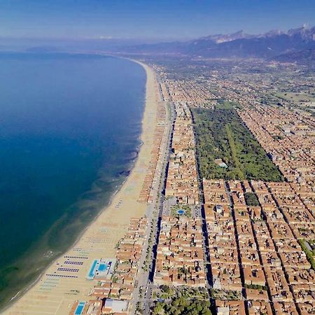 Appartamento Abate Lido di Camaiore Zewnętrze zdjęcie